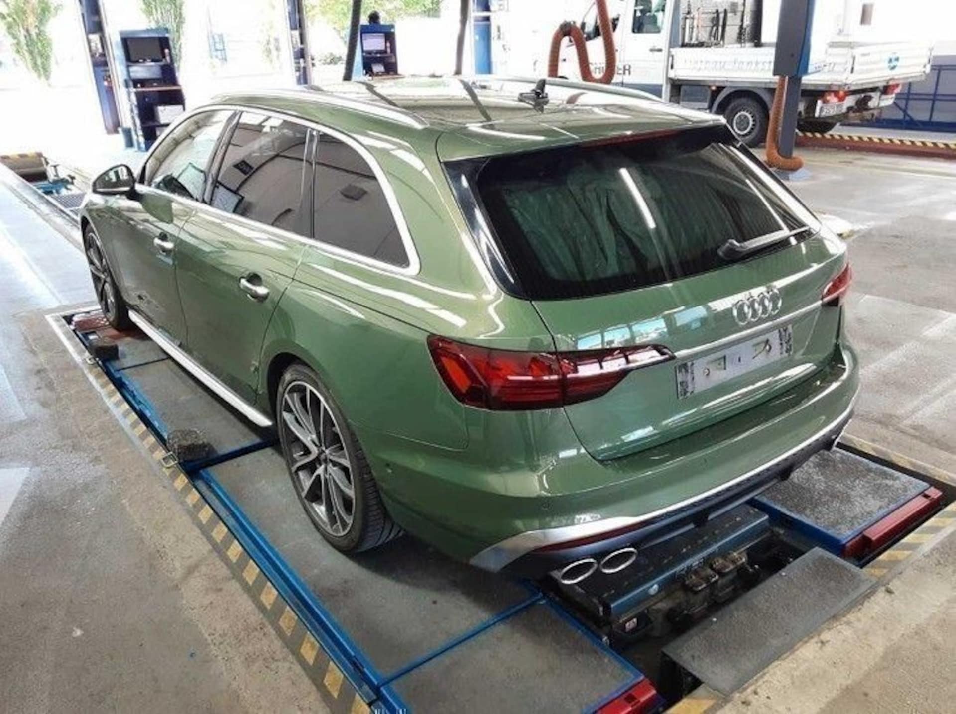 Audi S4 Avant