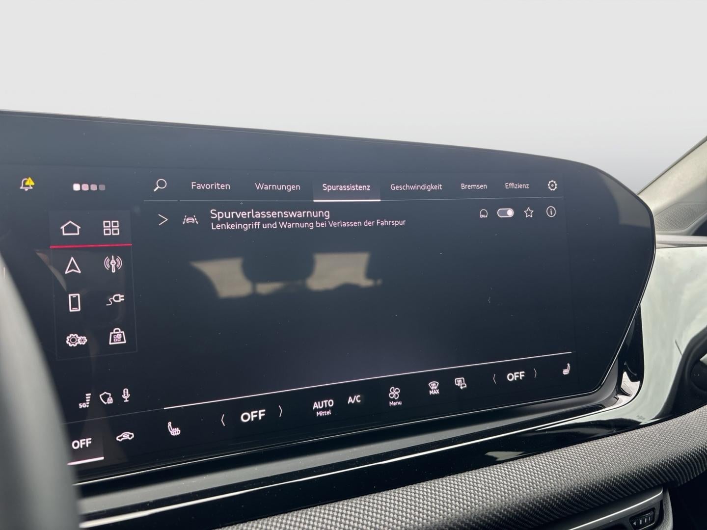 Bild über Audi A5 Avant e-hybrid e-hybrid quattro 220 kW S tronic - für weitere Informationen kontaktieren Sie den Audi Partner
