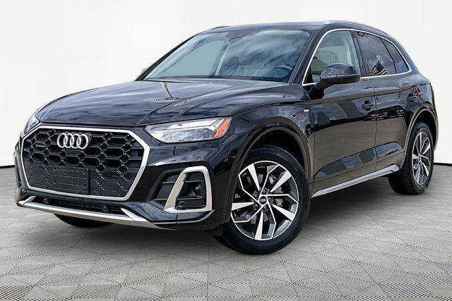 2023 Audi Q5 45 Premium Plus's photo