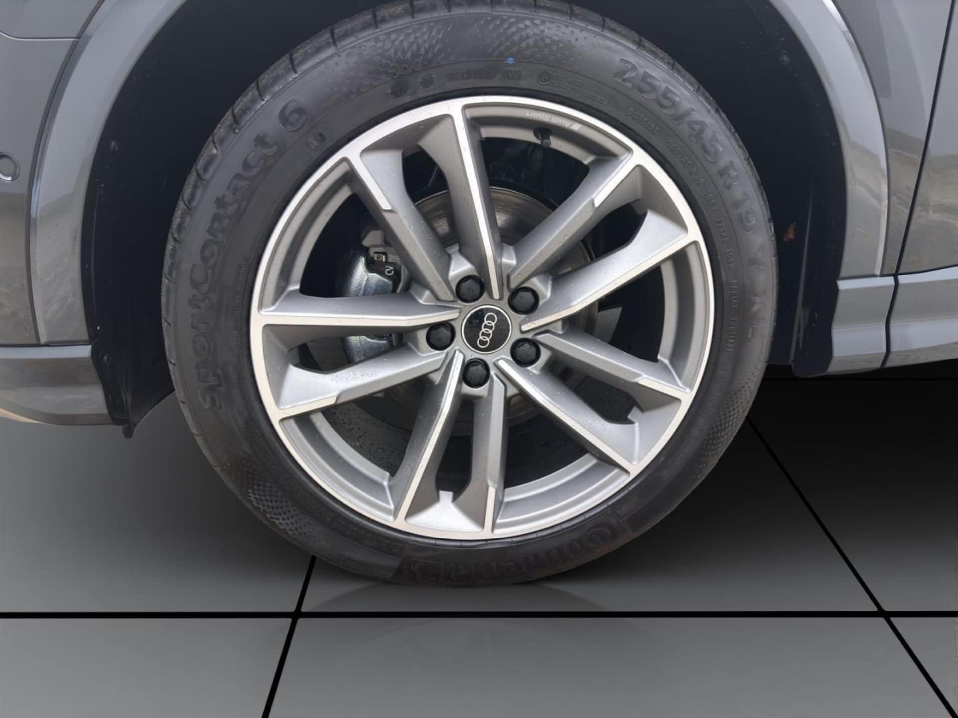 Audi Q3 SUV advanced