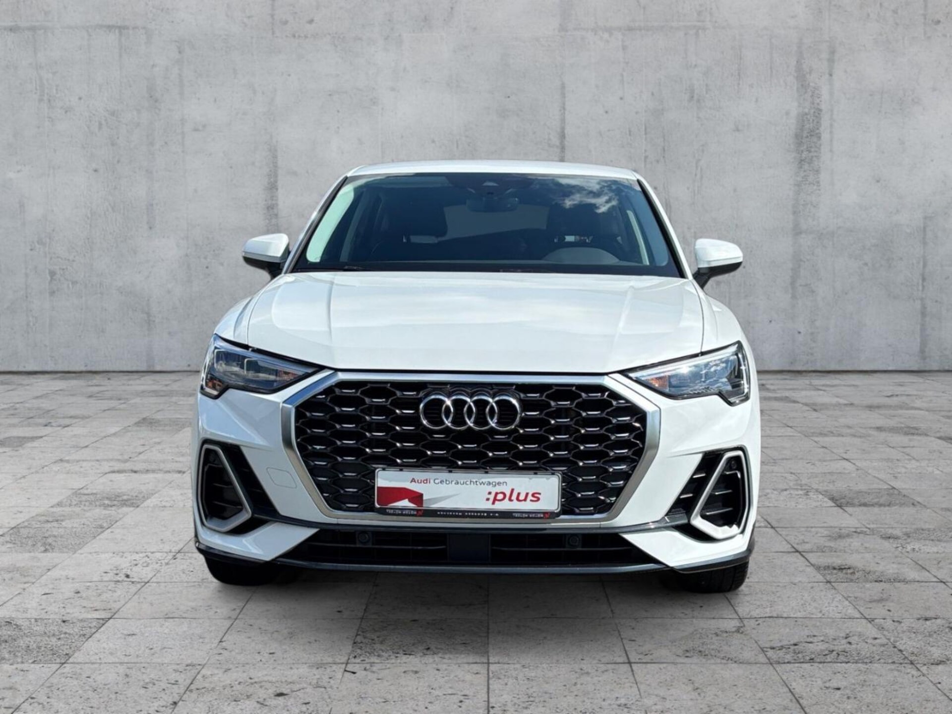 Audi Q3 Sportback S line