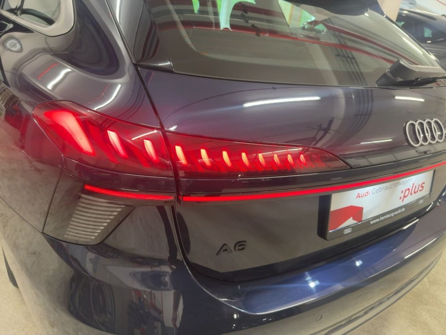 Bild über Audi A6 Avant TFSI 150 kW S tronic - für weitere Informationen kontaktieren Sie den Audi Partner