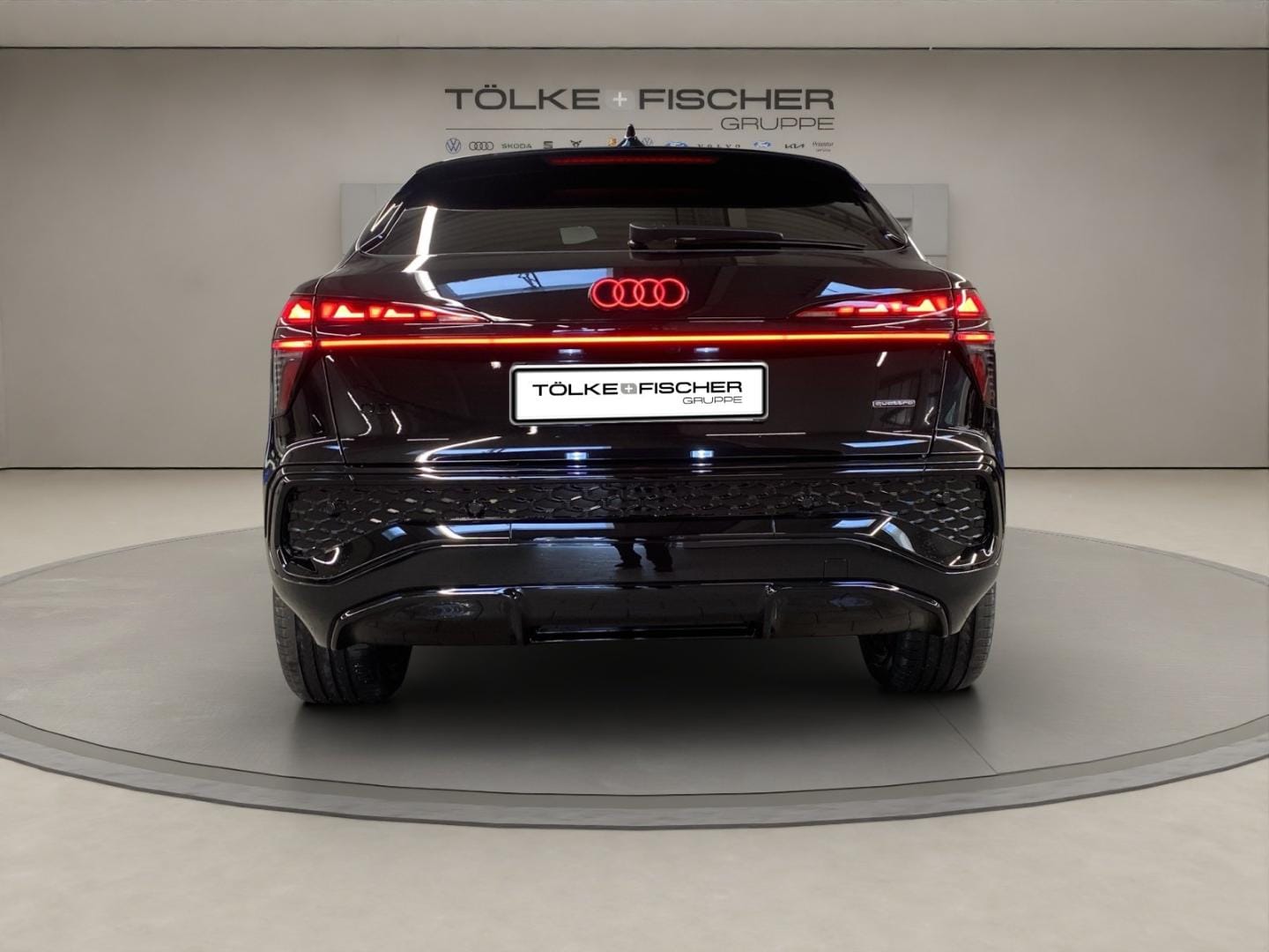 Bild über Audi Q3 Sportback TFSI quattro 195 kW S tronic - für weitere Informationen kontaktieren Sie den Audi Partner