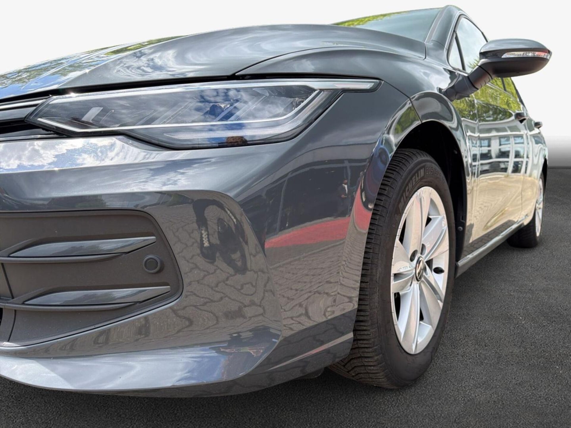 Volkswagen Golf Life