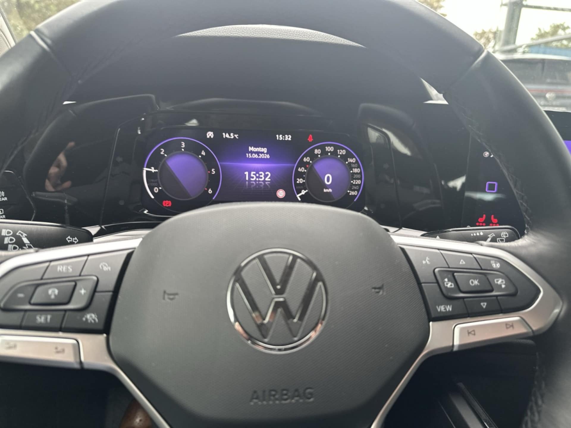 Volkswagen Golf Variant Life