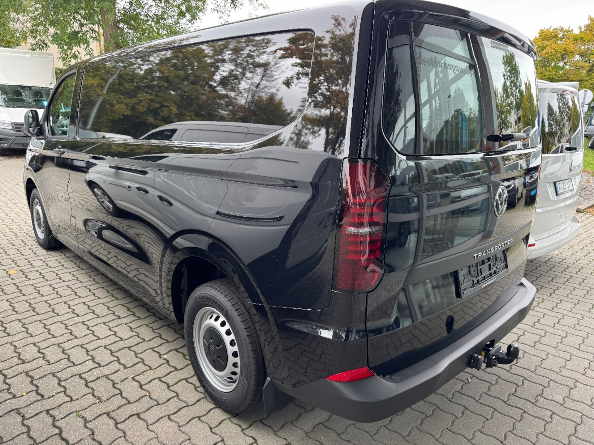 Volkswagen Transporter Kasten langer Radstand