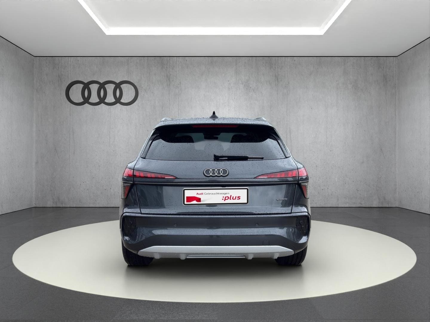 Bild über Audi Q3 SUV TFSI quattro 150 kW S tronic - für weitere Informationen kontaktieren Sie den Audi Partner