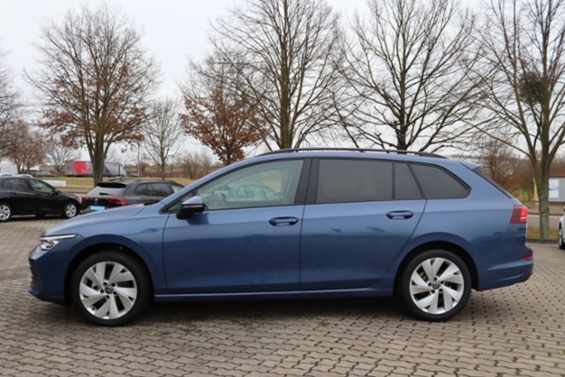 Volkswagen Golf Variant Life