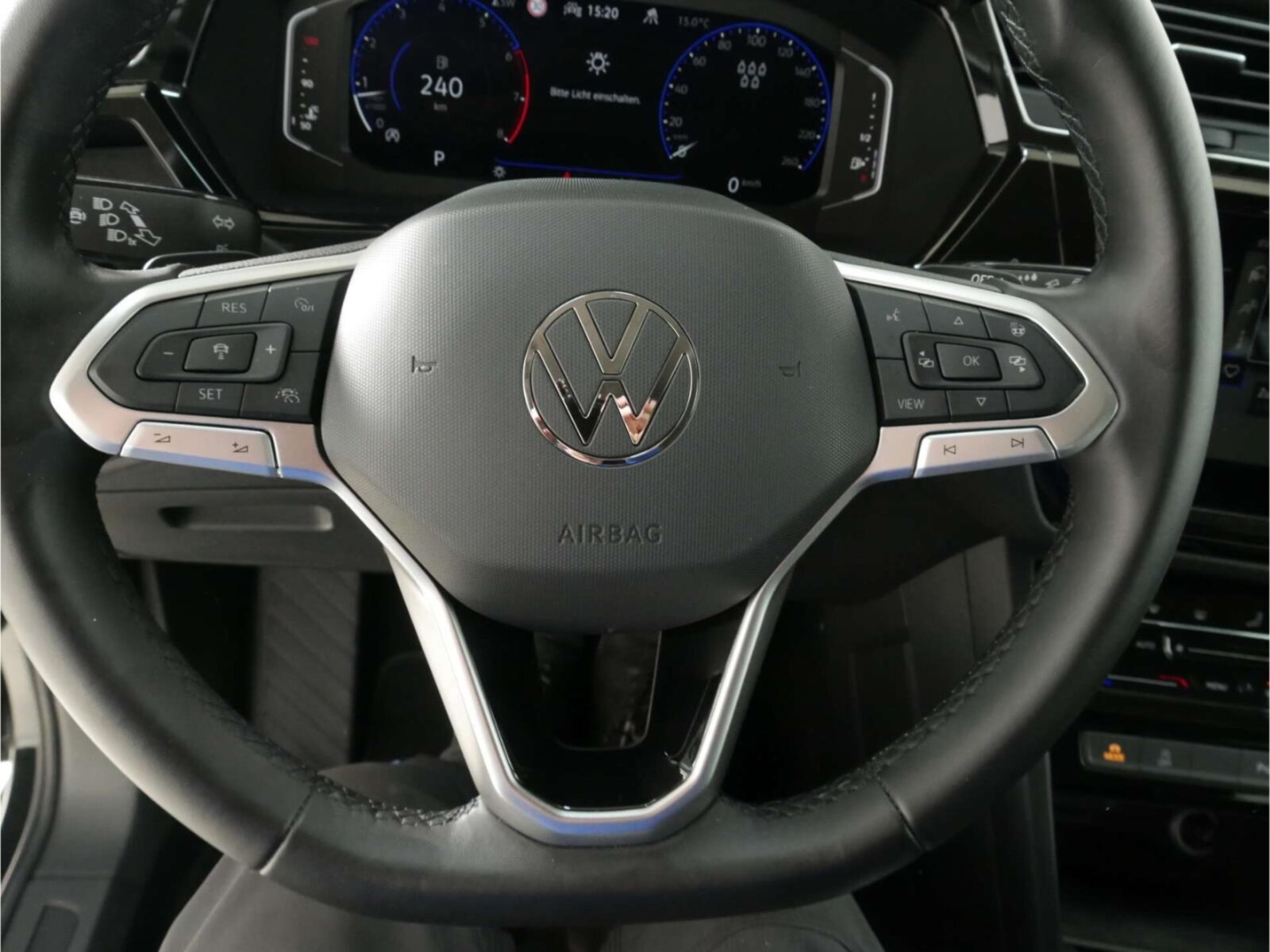 Volkswagen Touran – Bild 11