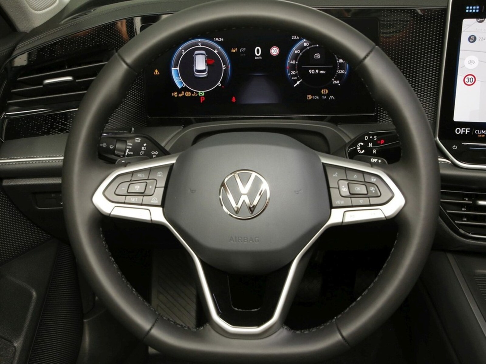 Volkswagen Passat – Bild 14