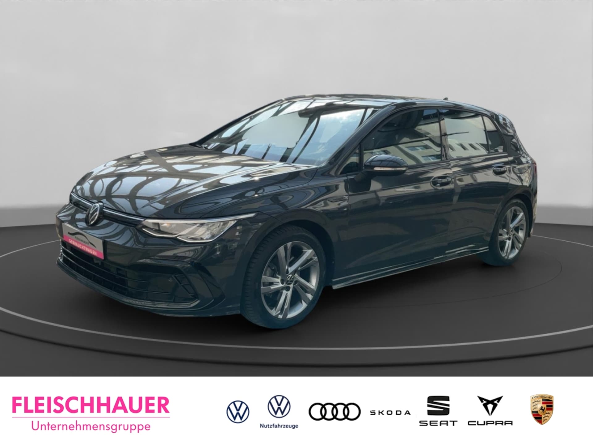 Volkswagen Golf R-Line