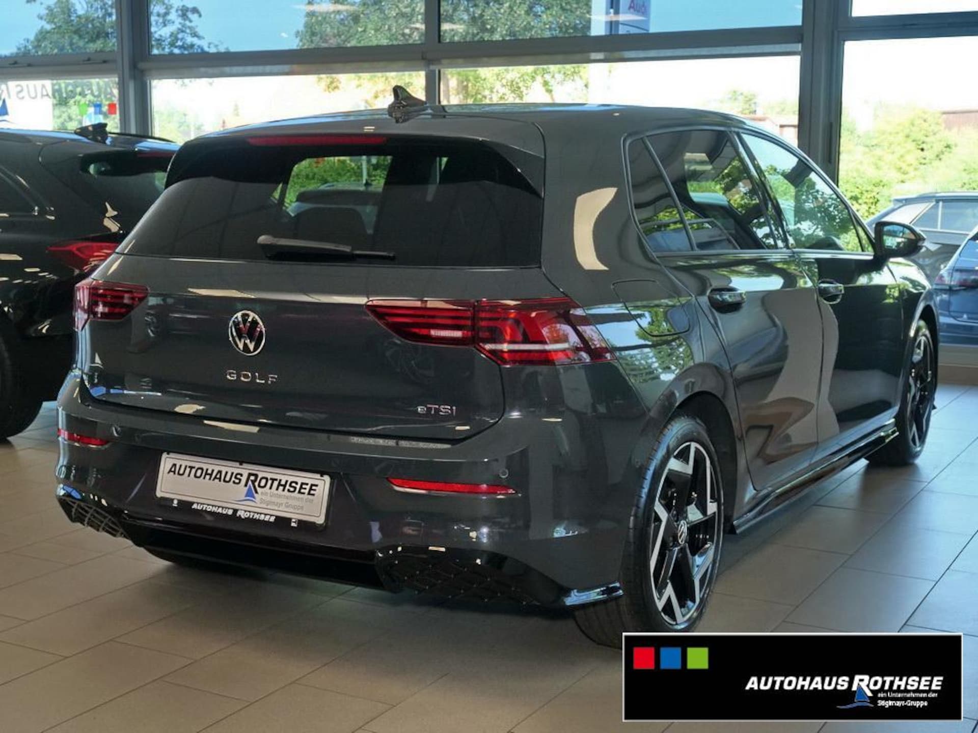 Volkswagen Golf R-Line