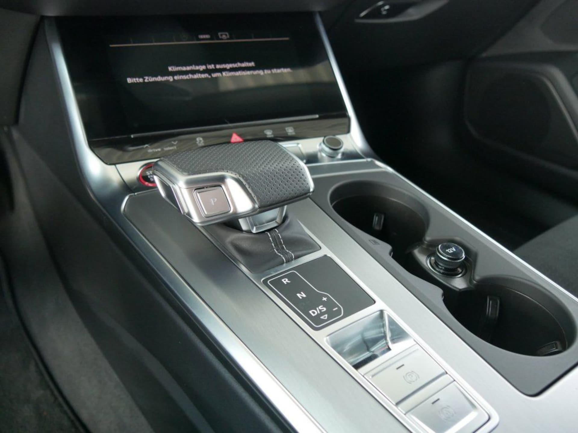 Audi S6 Avant