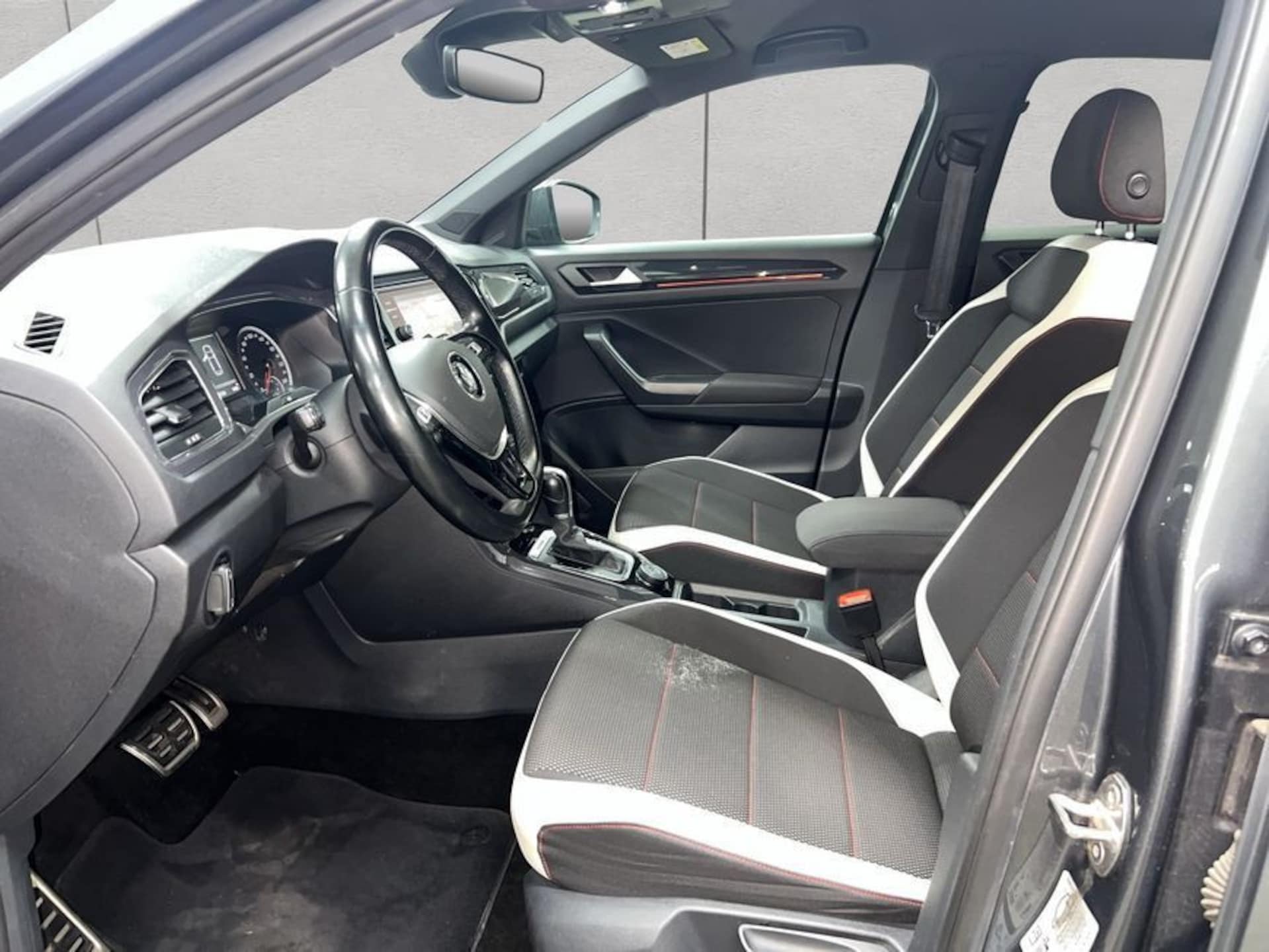 Volkswagen T-Roc Sport
