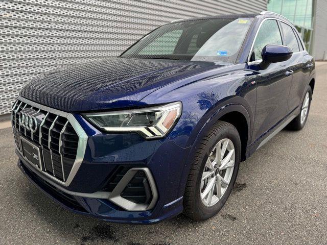 2025 Audi Q3 45 TFSI S Line Premium Plus quattro's photo