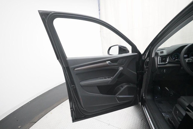 2025 Audi Q5 Premium Plus - Photo 29