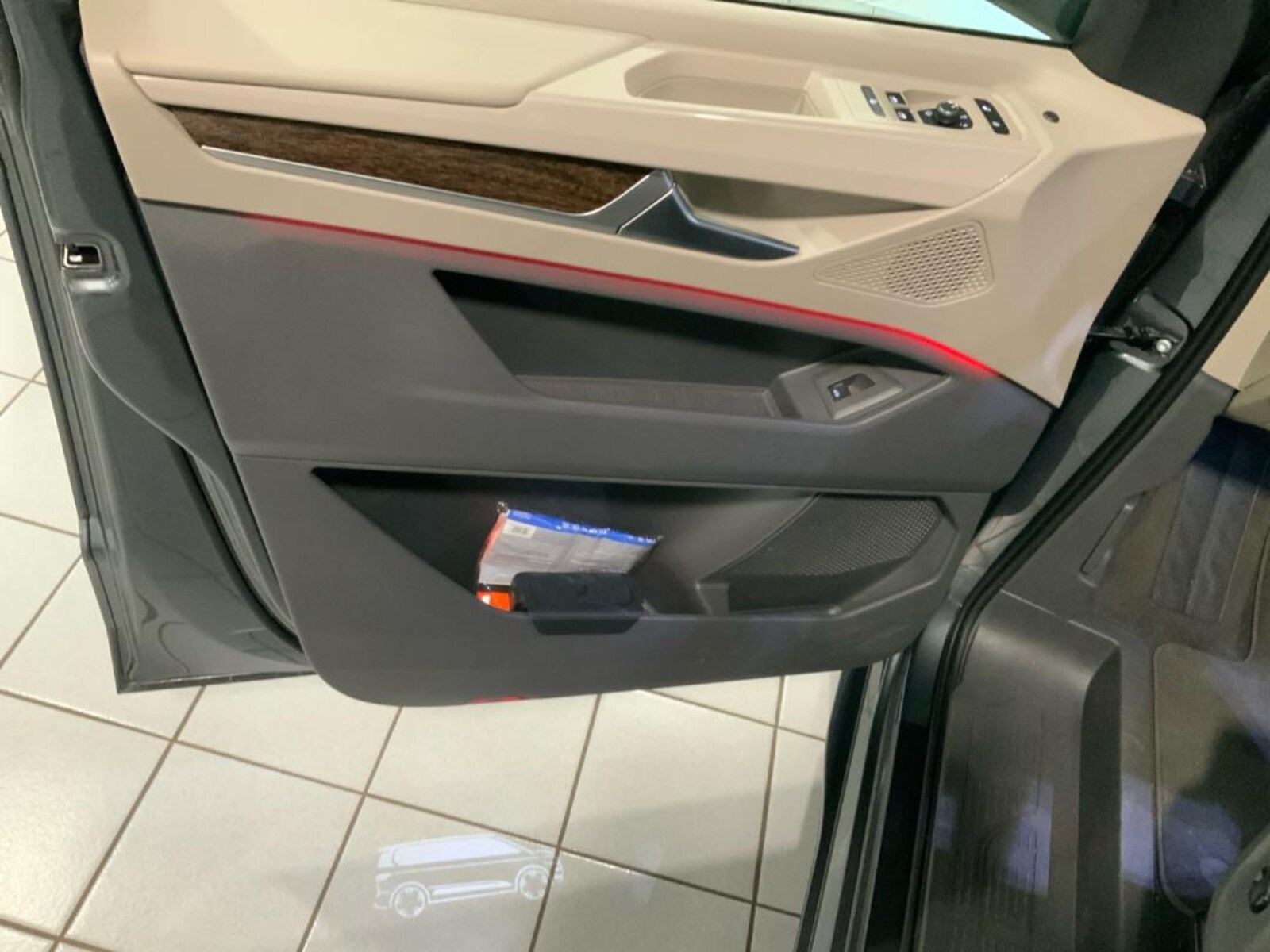 Volkswagen Multivan Langversion – Bild 5