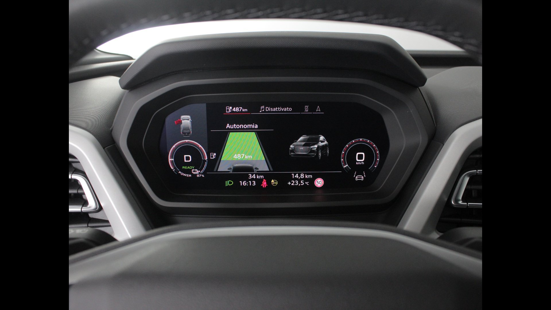 Image about Audi Q4 e-tron Business Advanced 40 e-tron 150,00 kW