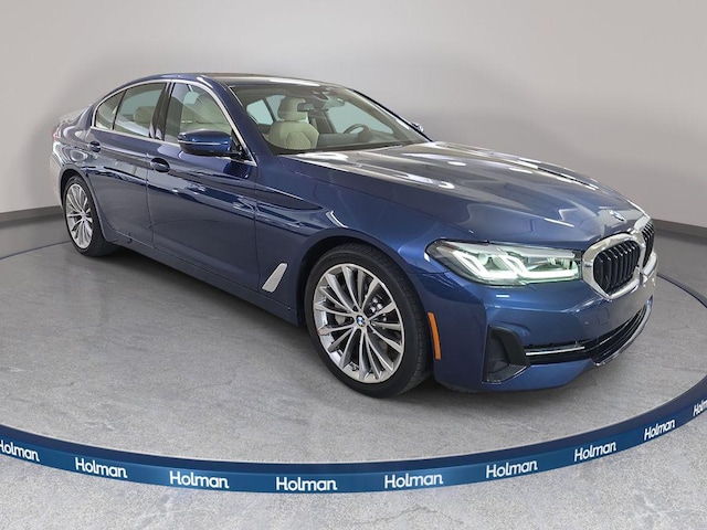 2023 BMW 530