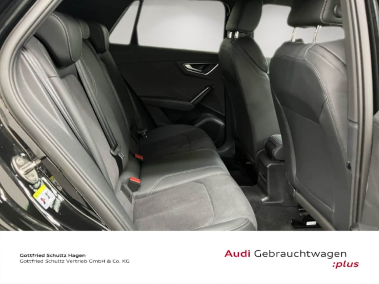 Bild über Audi SQ2 TFSI quattro S tronic - für weitere Informationen kontaktieren Sie den Audi Partner