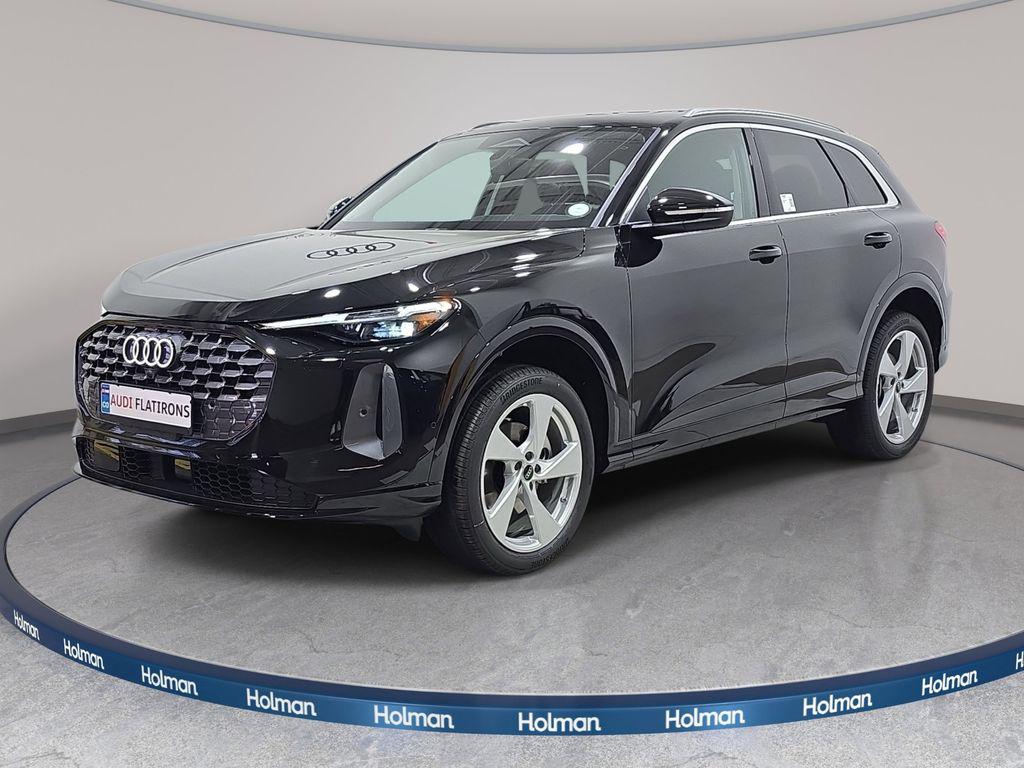 2026 Audi Q5 Premium Plus quattro's photo