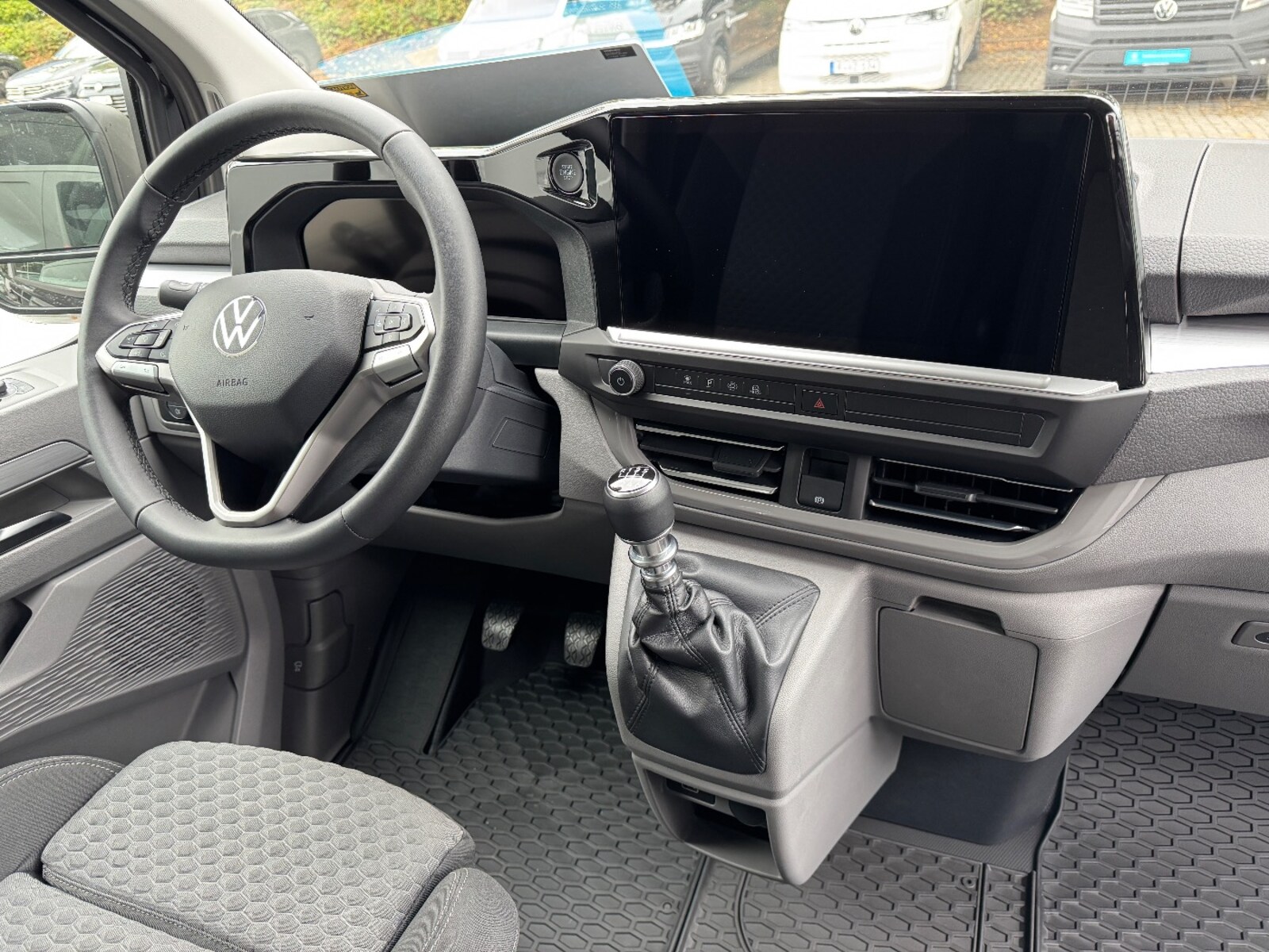 Volkswagen Transporter Kasten langer Radstand – Bild 13