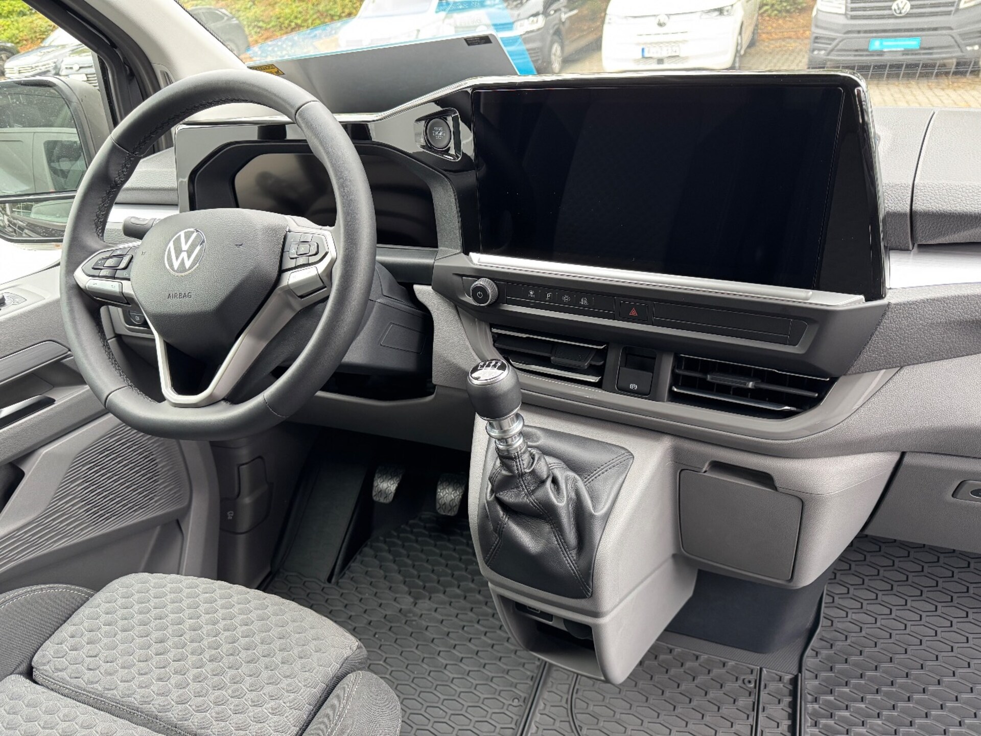 Volkswagen Transporter Kasten langer Radstand