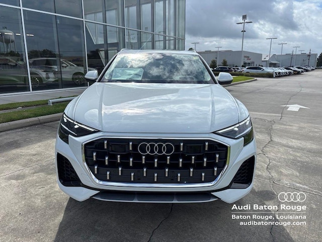 2026 Audi Q8