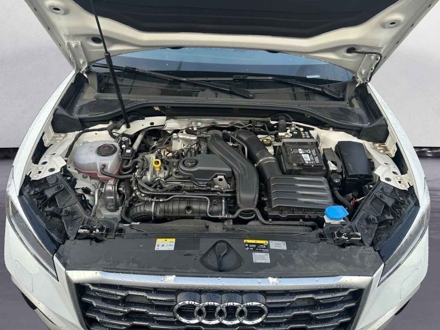 Bild über Audi Q2 advanced 35 TFSI S tronic - für weitere Informationen kontaktieren Sie den Audi Partner