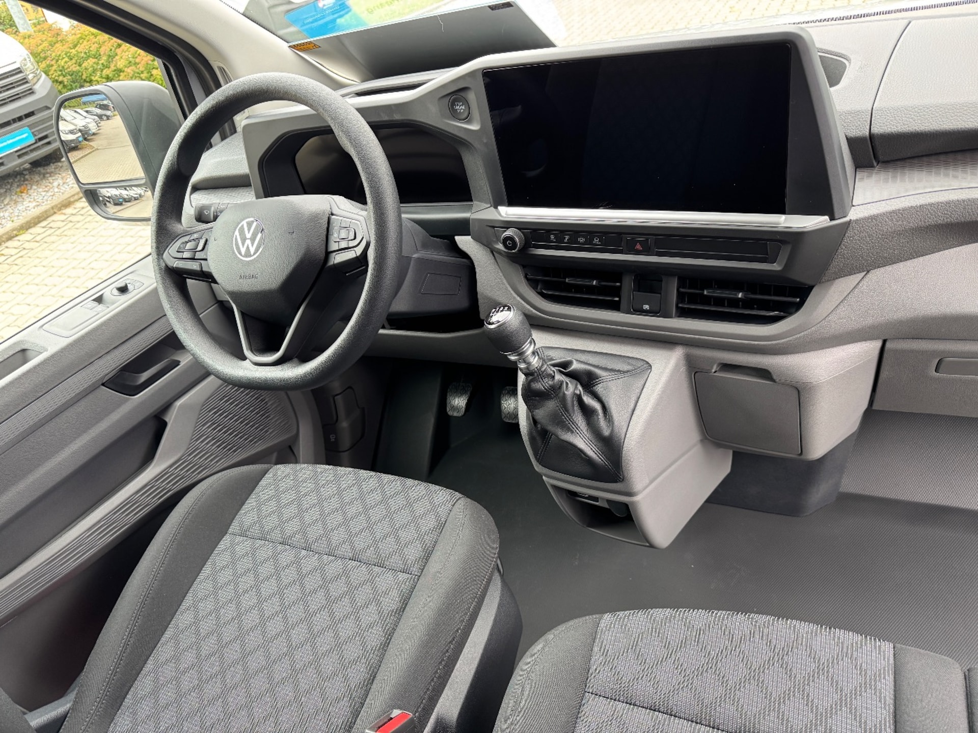 Volkswagen Transporter Kasten langer Radstand
