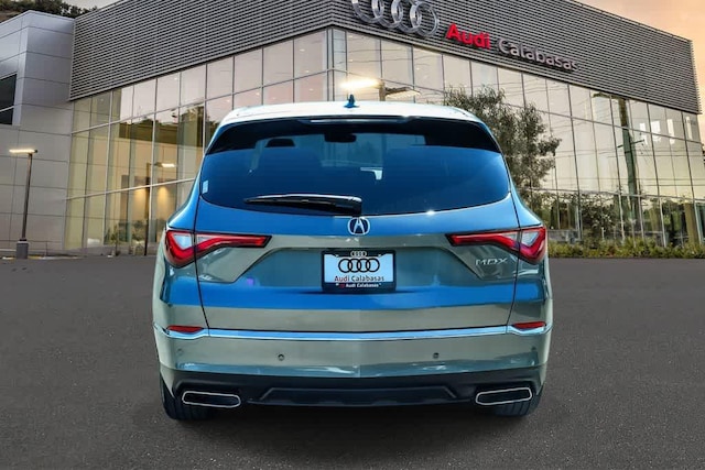 2023 Acura MDX