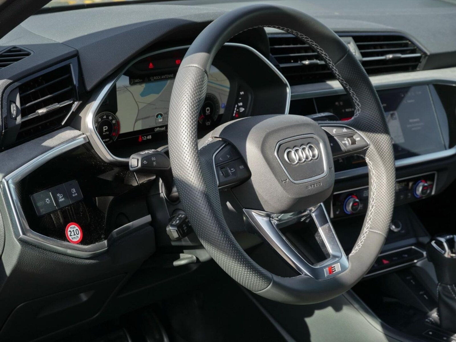 Audi Q3 – Bild 19