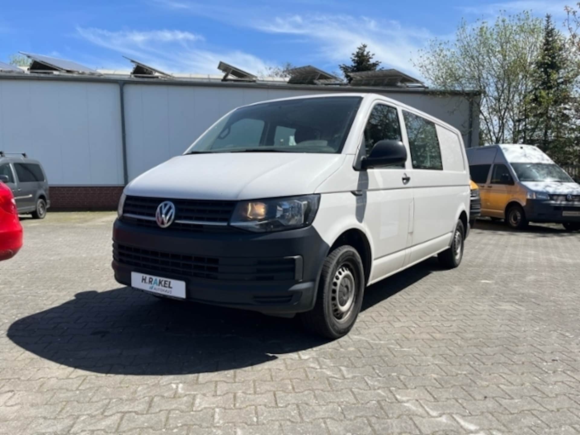Volkswagen T6 Transporter Kasten langer Radstand