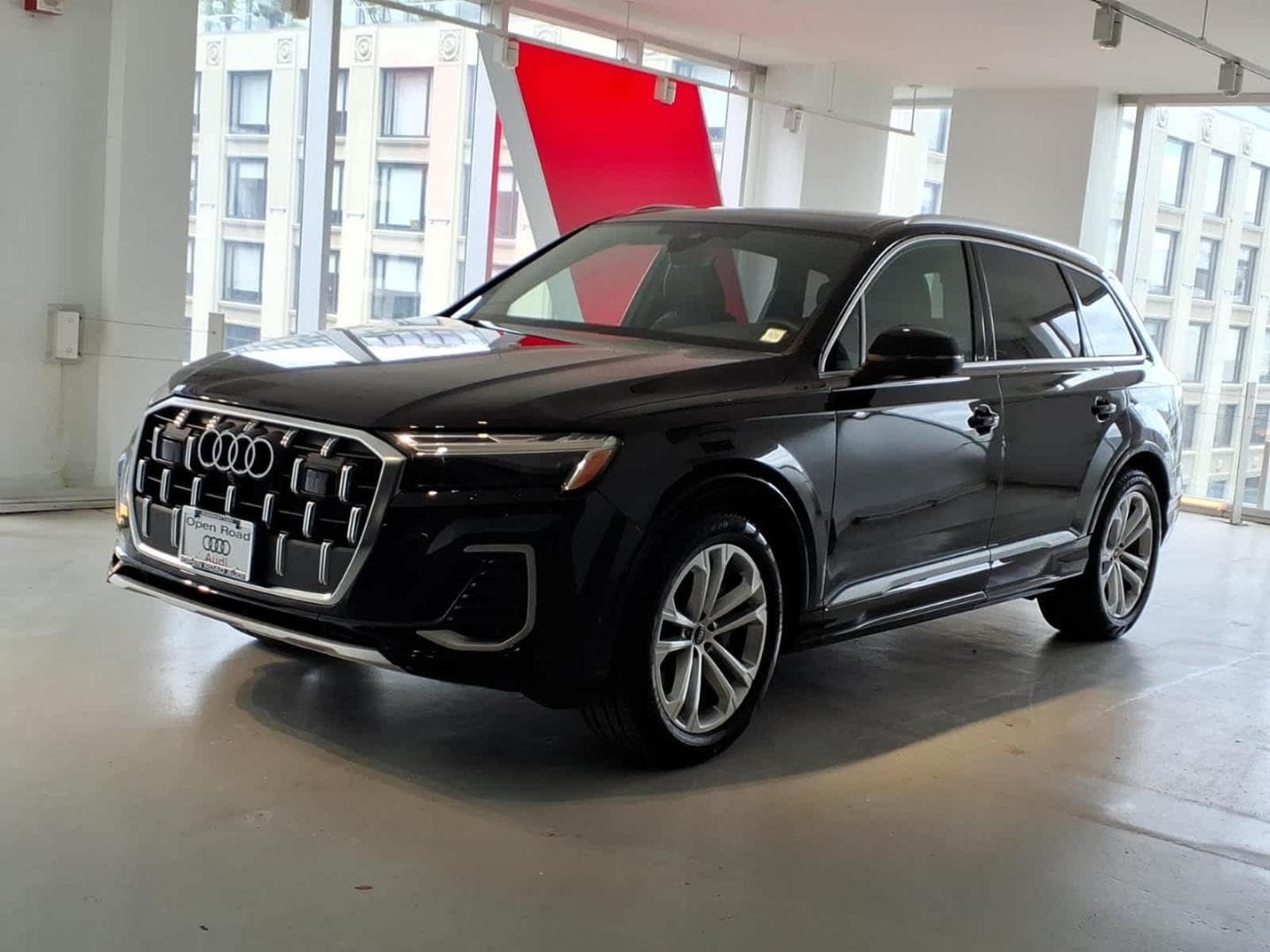 2026 Audi Q7 55 Premium Plus quattro Tiptronic's photo