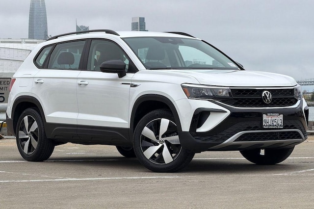2023 Volkswagen Taos