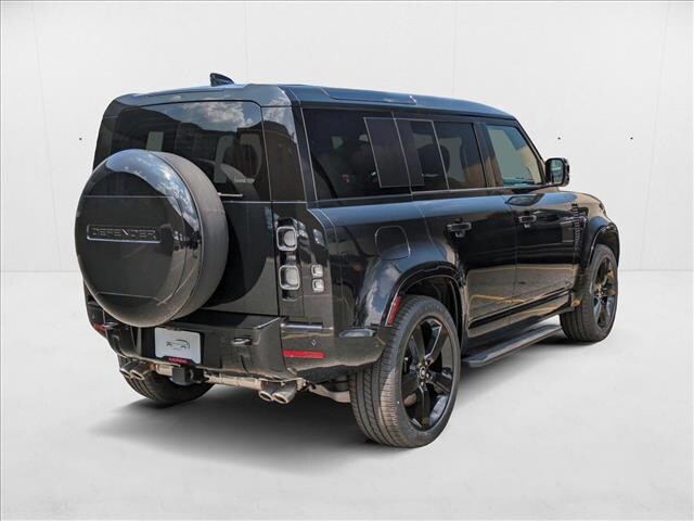 2025 Land Rover Defender