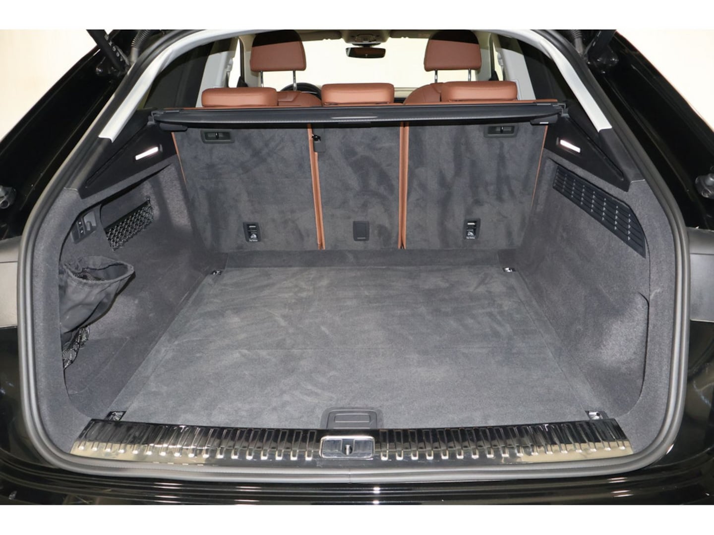 Bild über Audi Q8 SUV 50 TDI quattro tiptronic - für weitere Informationen kontaktieren Sie den Audi Partner