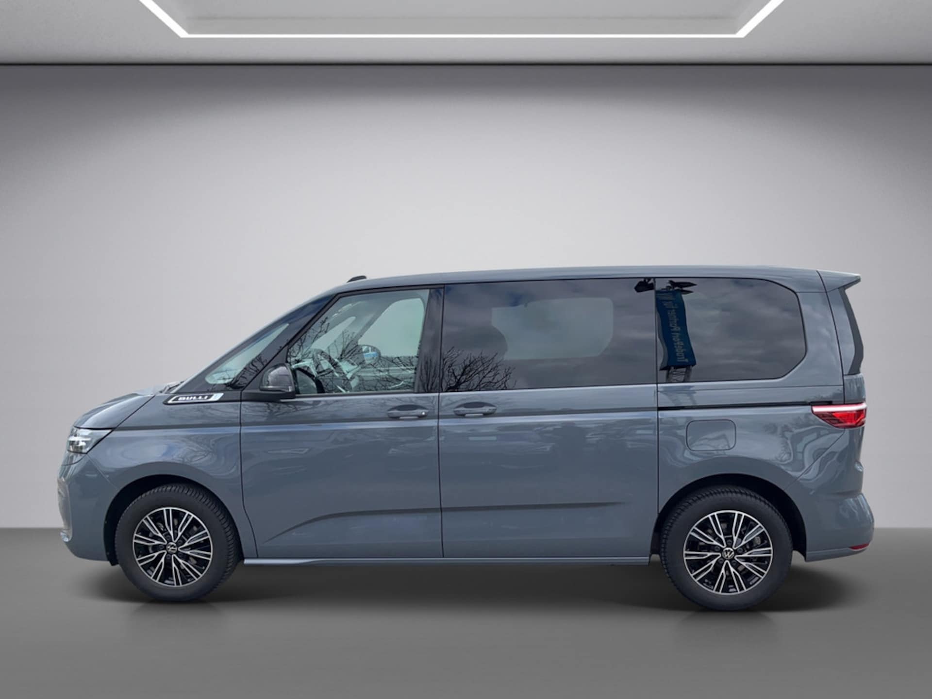 Volkswagen Multivan Basis-Modell