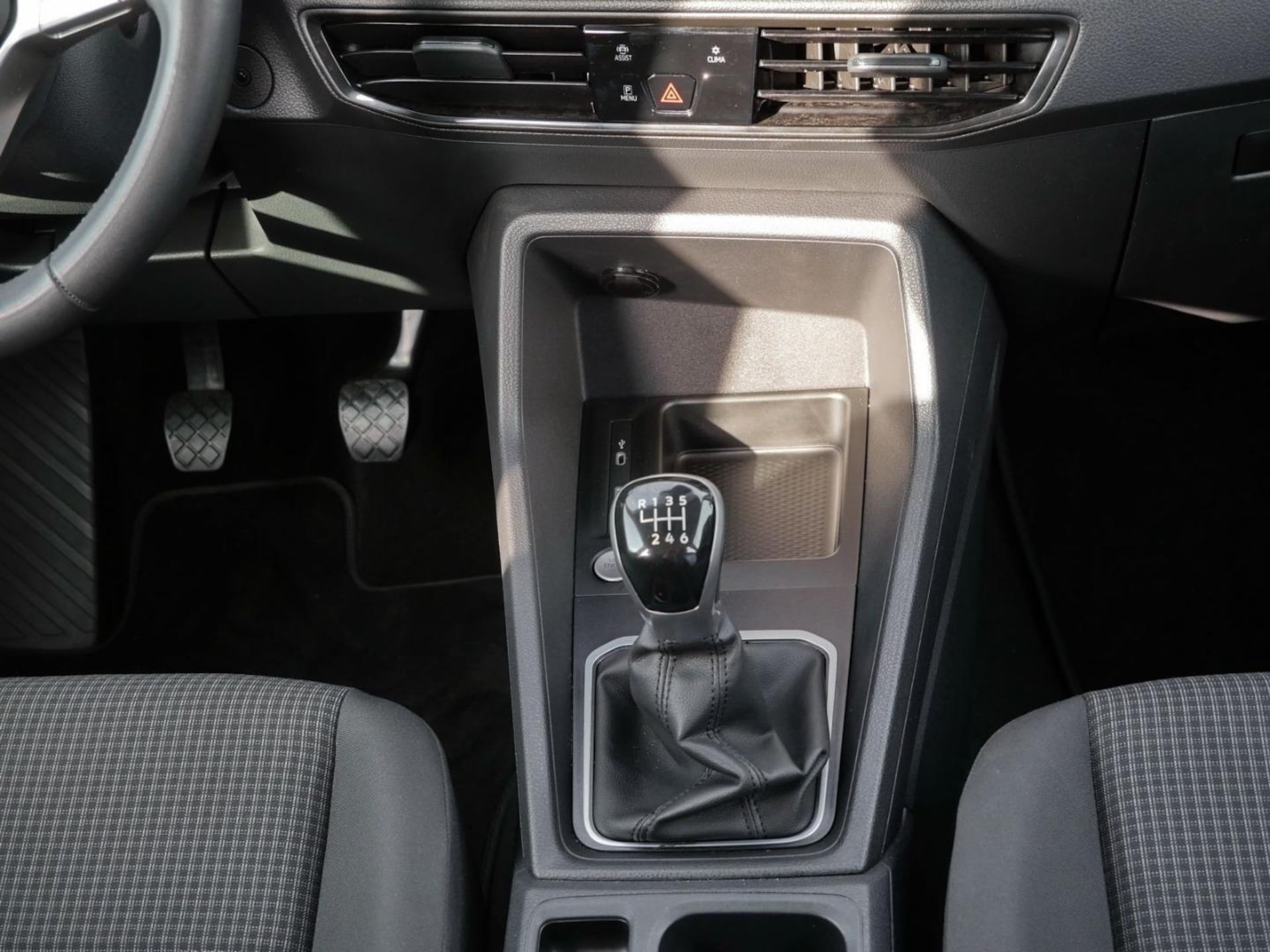 Volkswagen Caddy Maxi Basis-Modell