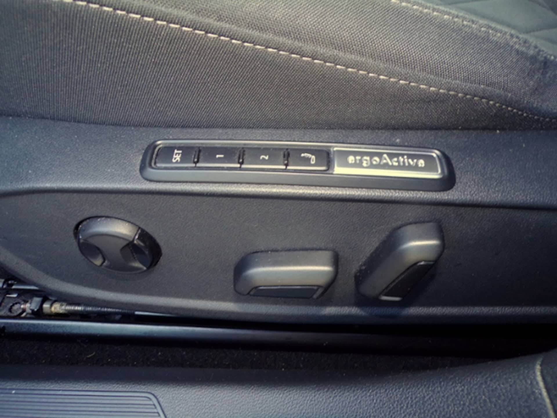 Volkswagen Golf Style