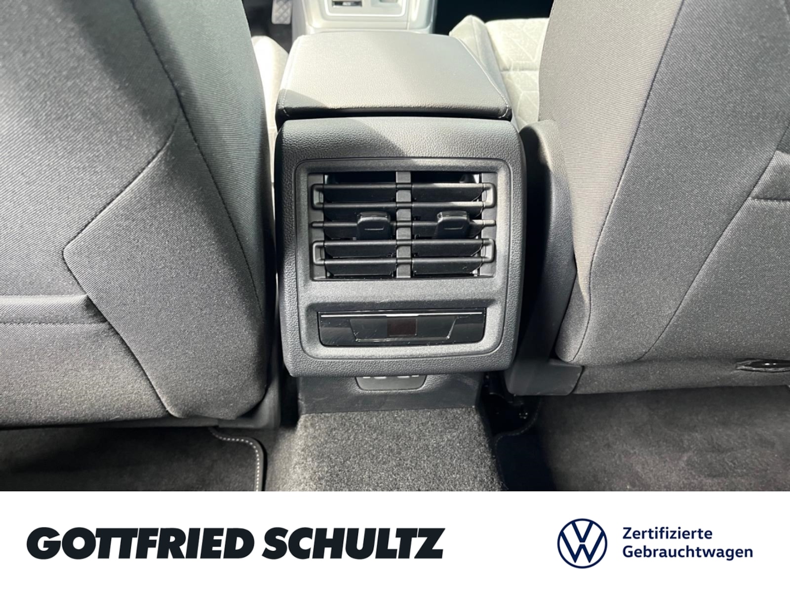Volkswagen Golf – Bild 12