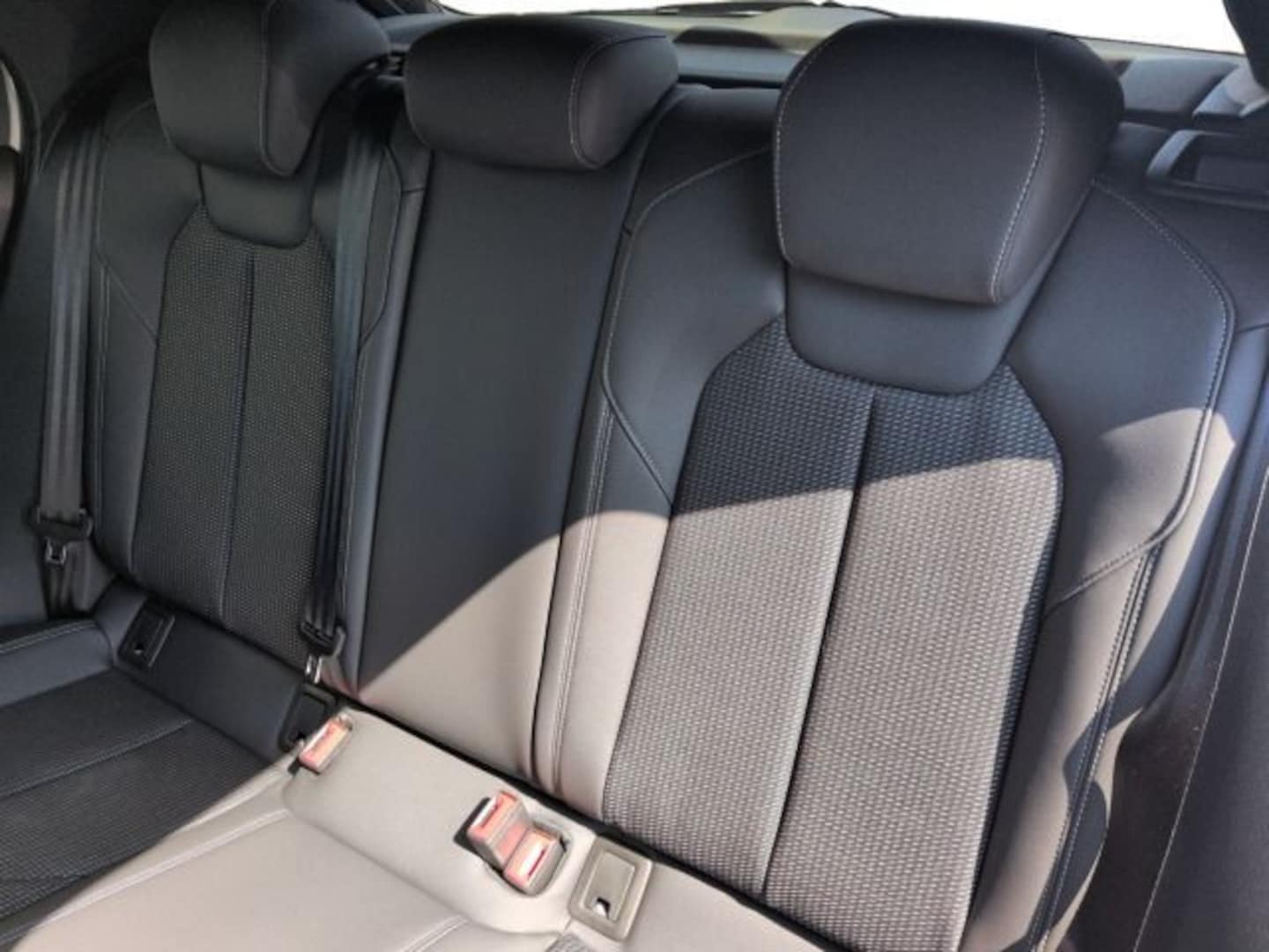 Bild über Audi A1 allstreet 30 TFSI S tronic - für weitere Informationen kontaktieren Sie den Audi Partner