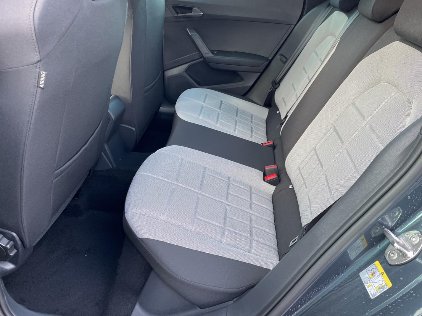 SEAT Arona – Bild 12