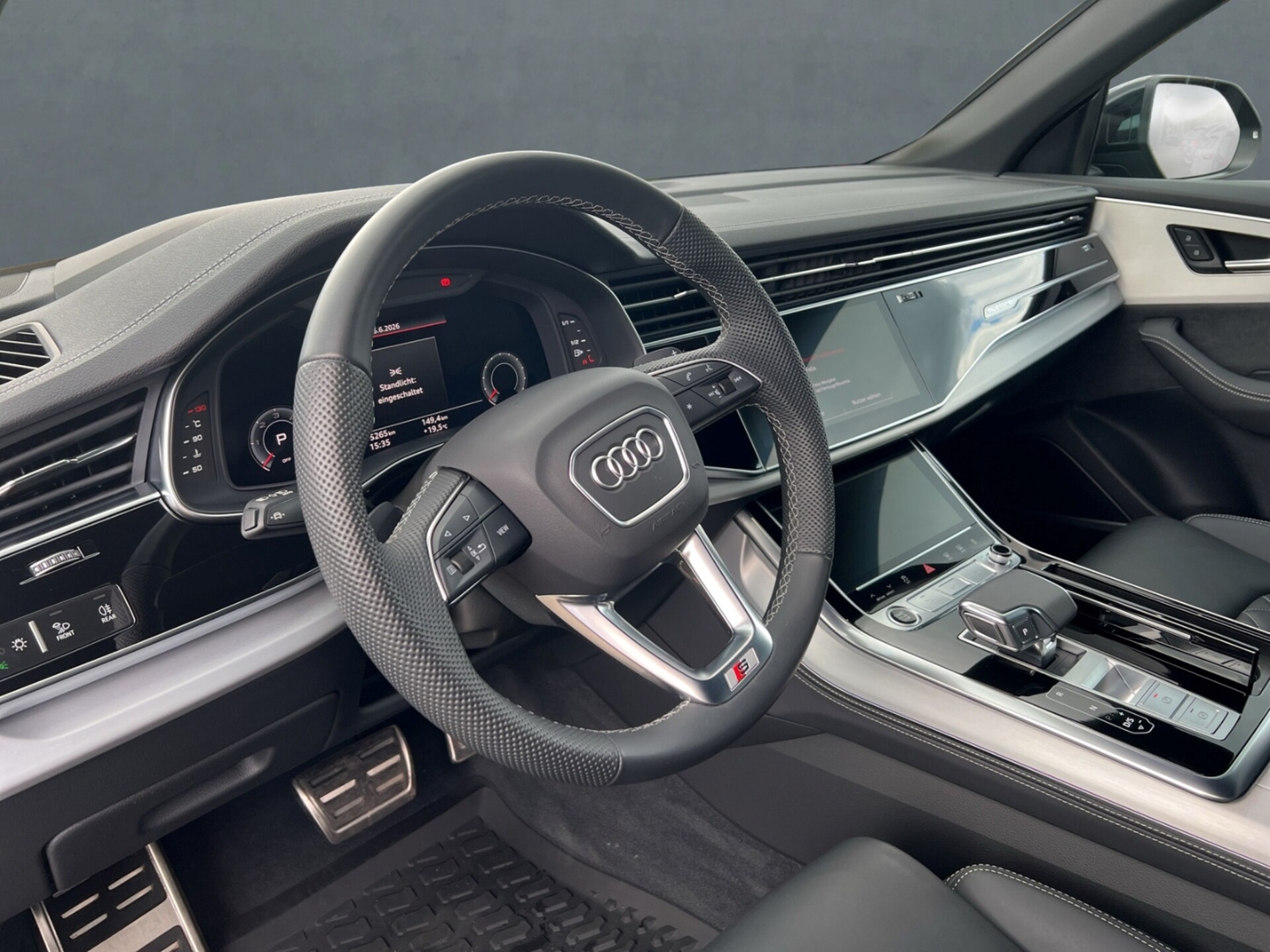 Audi Q8 SUV