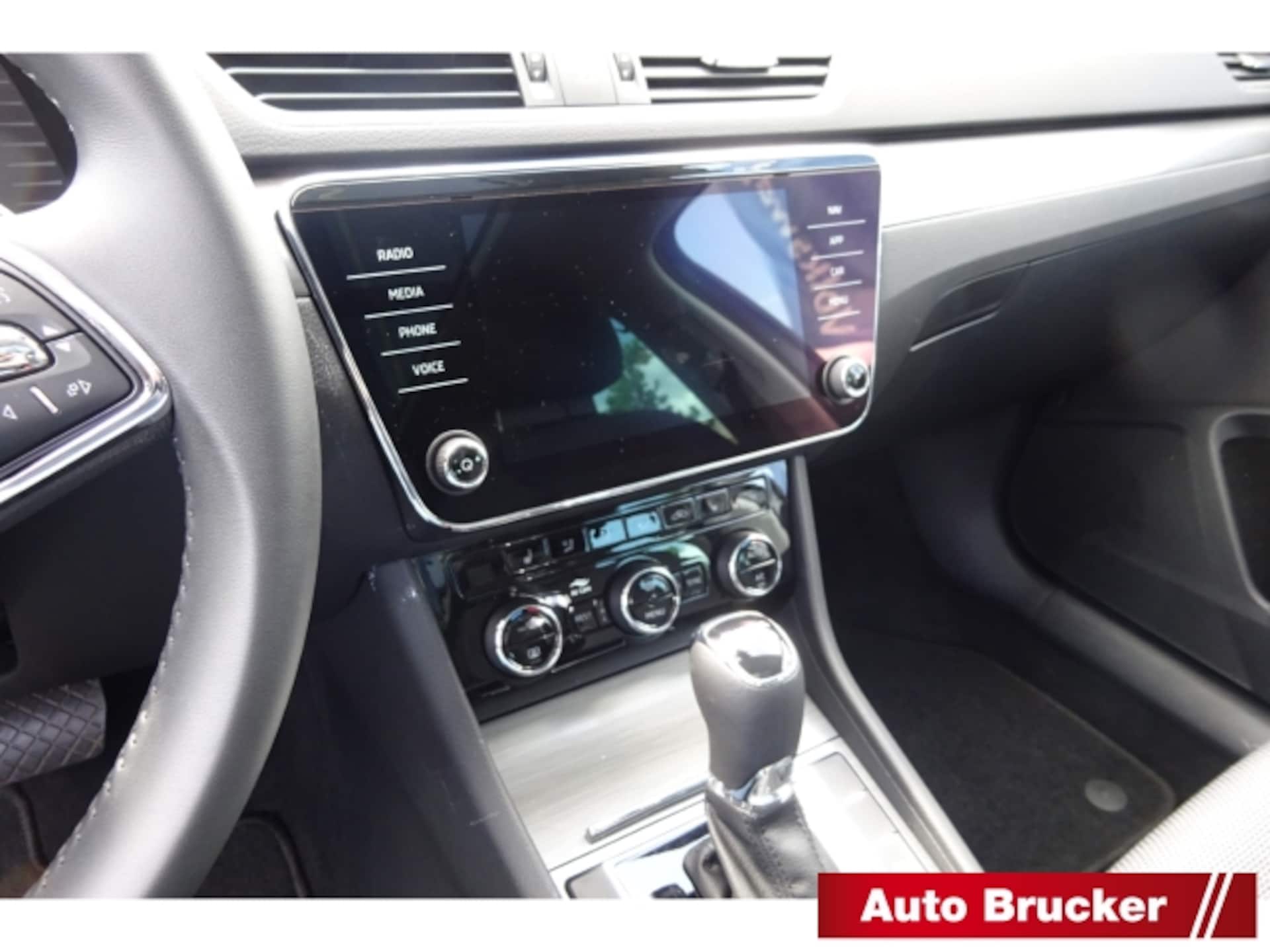 Skoda Superb Combi Style