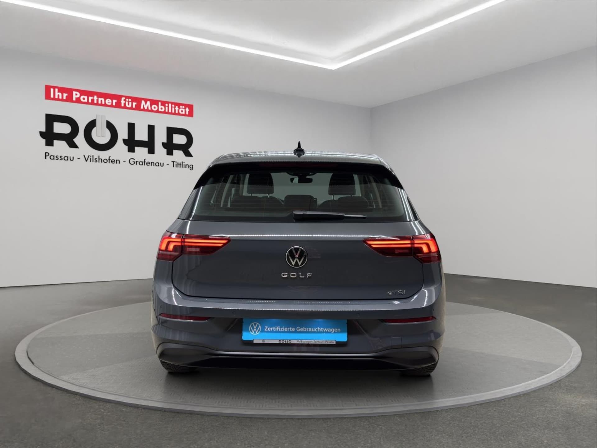 Volkswagen Golf Life