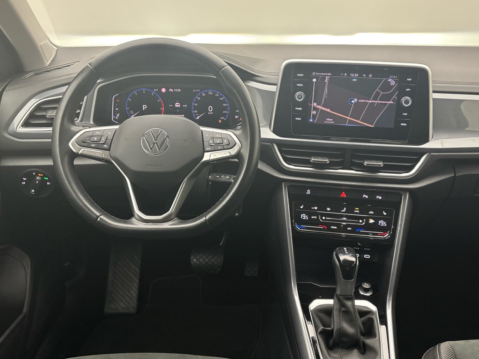 Volkswagen T-Roc – Bild 8