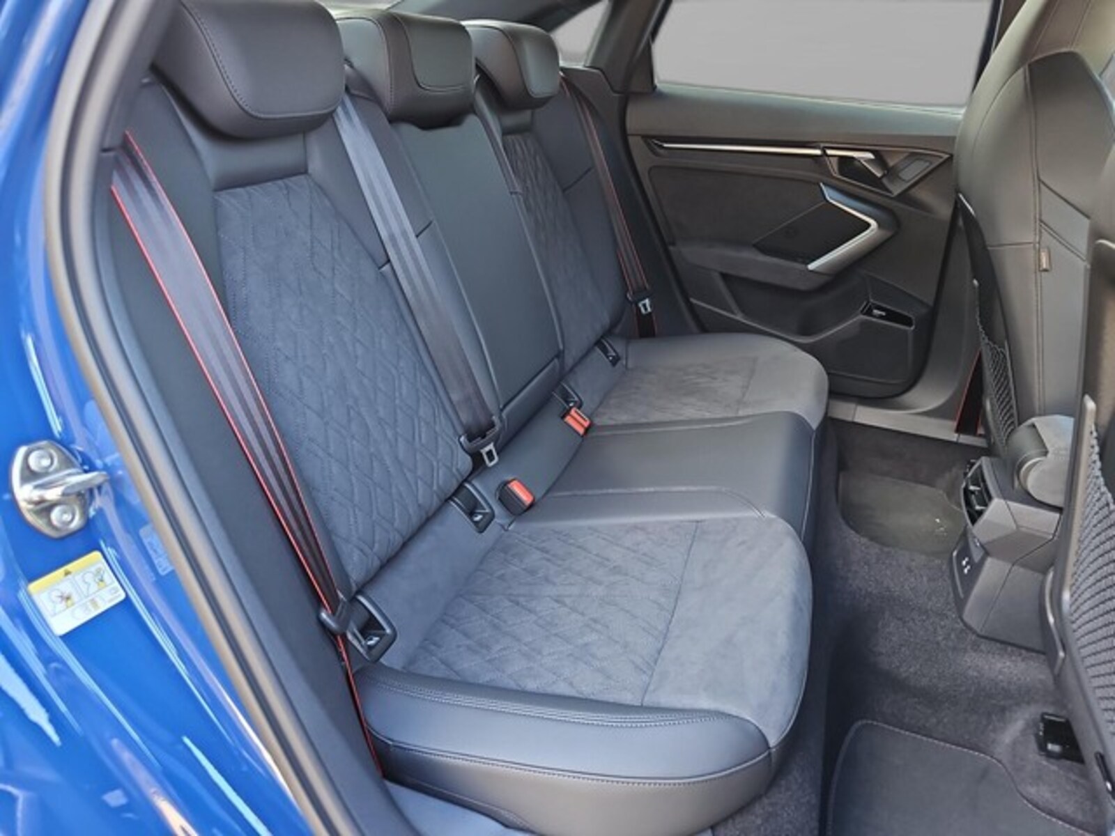 Audi RS 3 Limousine – Bild 14