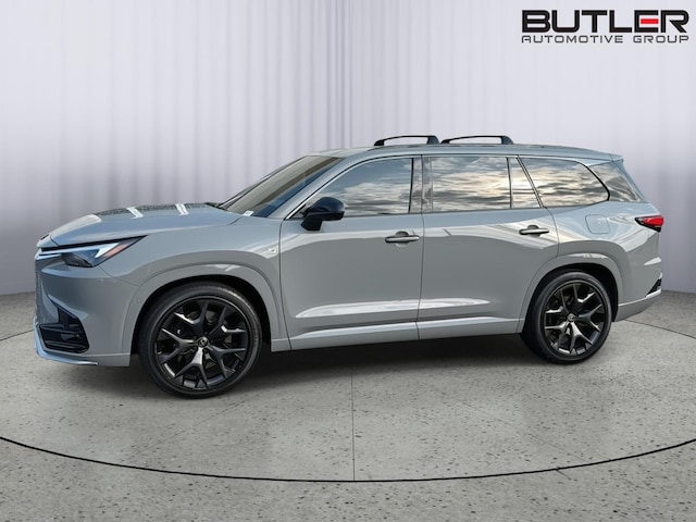 2025 Lexus