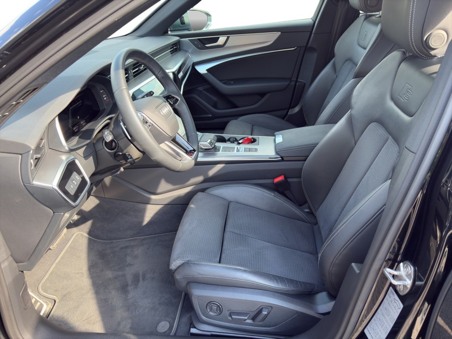 Audi S6 Avant